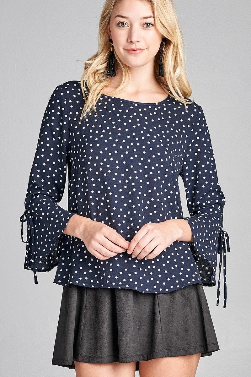 3/4 Bell Sleeve w/ Round Neck Dot Print Crepe Woven Top